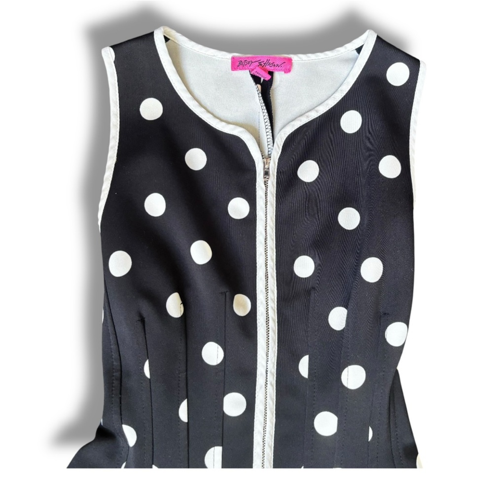 Betsey Johnson Black and White Fit and Flare Scuba Polka Dot Dress size 4